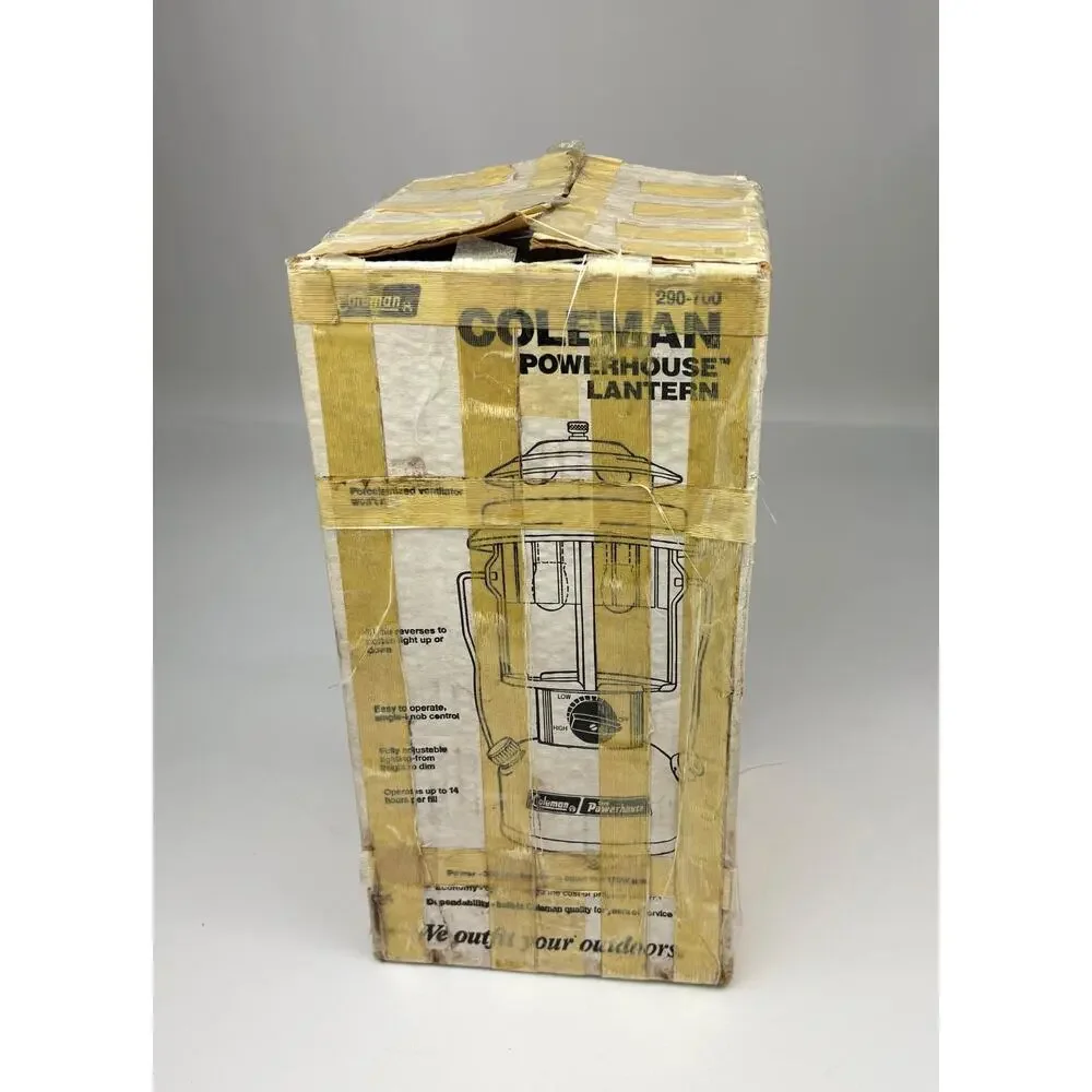 Vintage 1986 Coleman The Powerhouse Lantern Model 290-700 w/ Mantles & Box